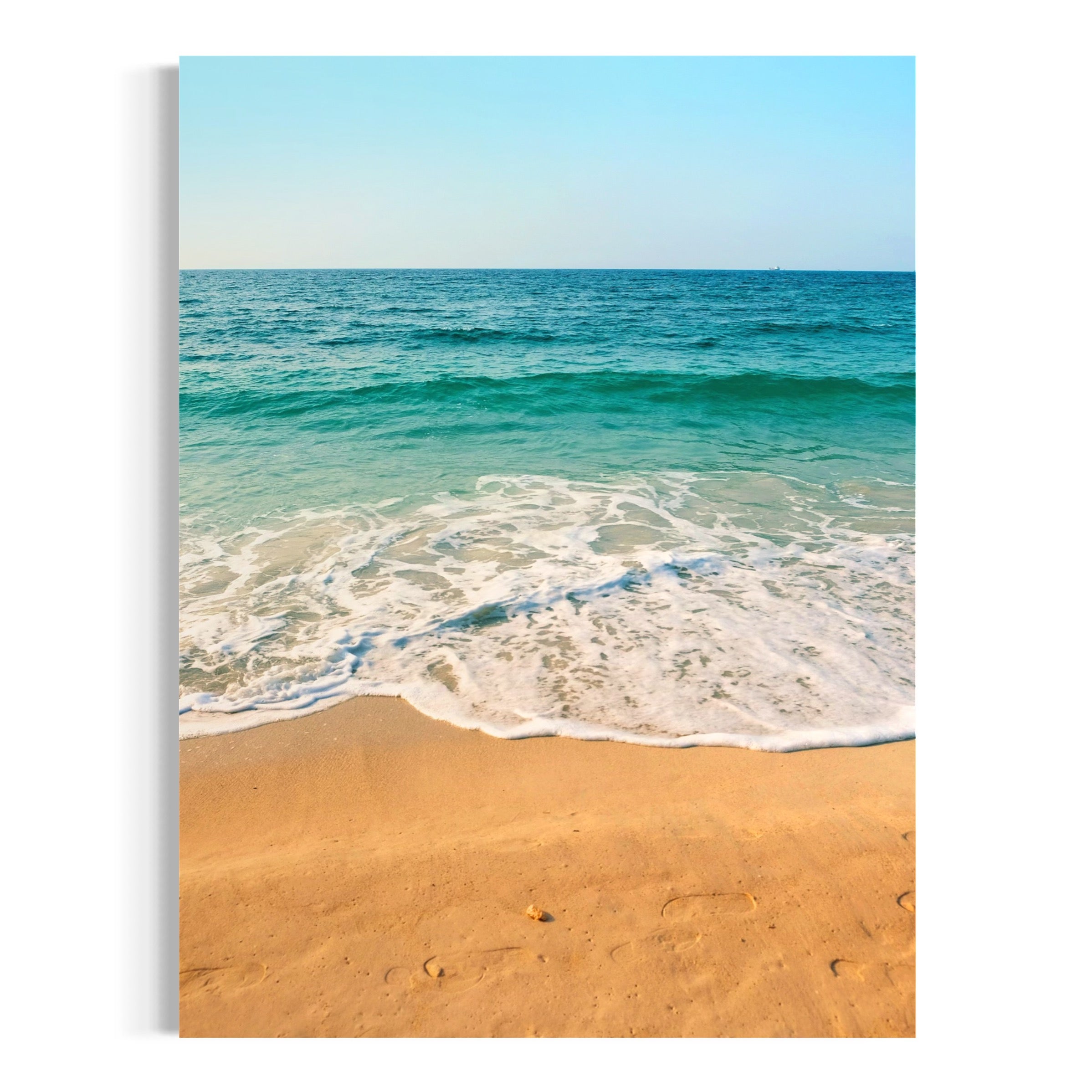 Ocean Kissed Shore - Moderno Wall Art Wall Art