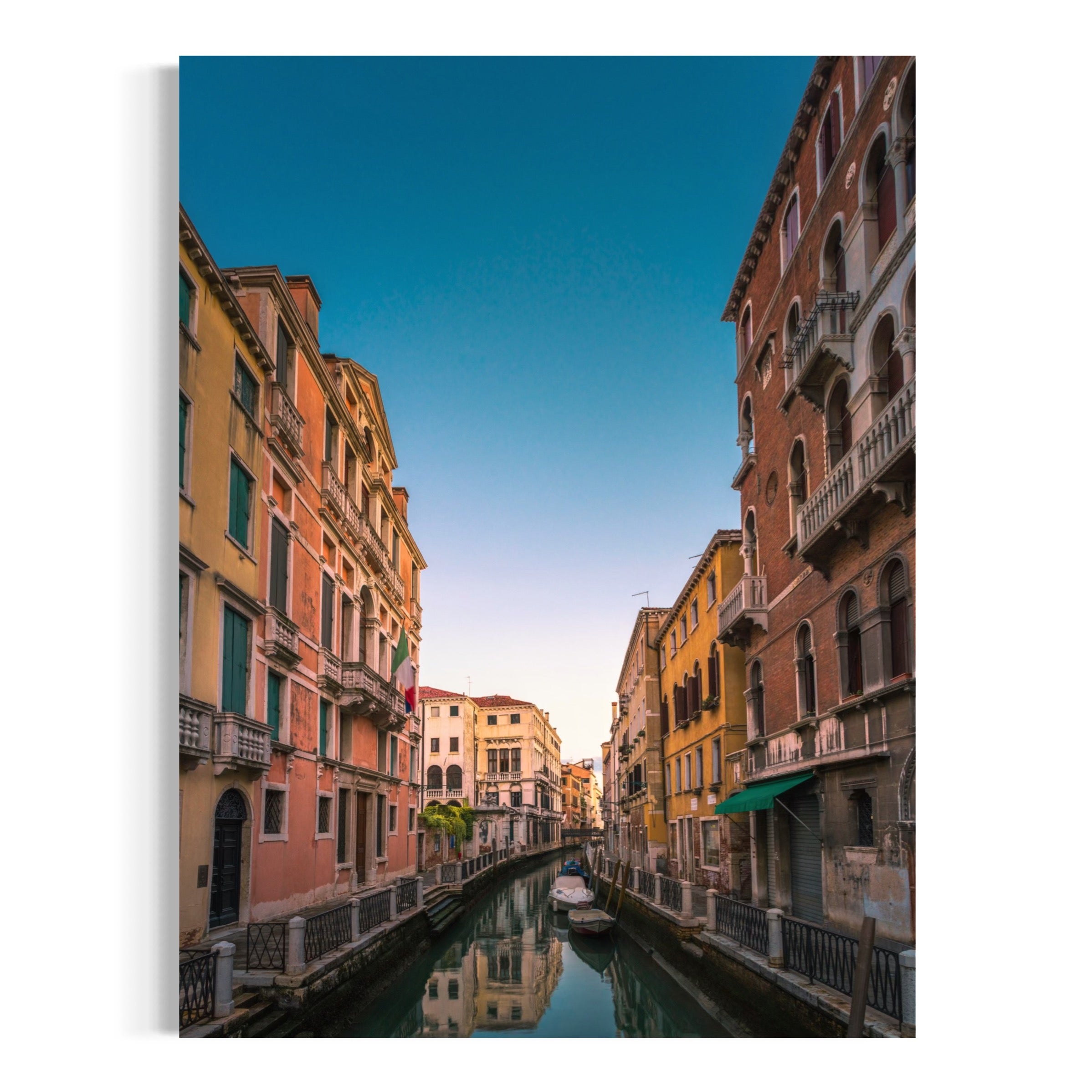 Narrow Passage - Moderno Wall Art Wall Art