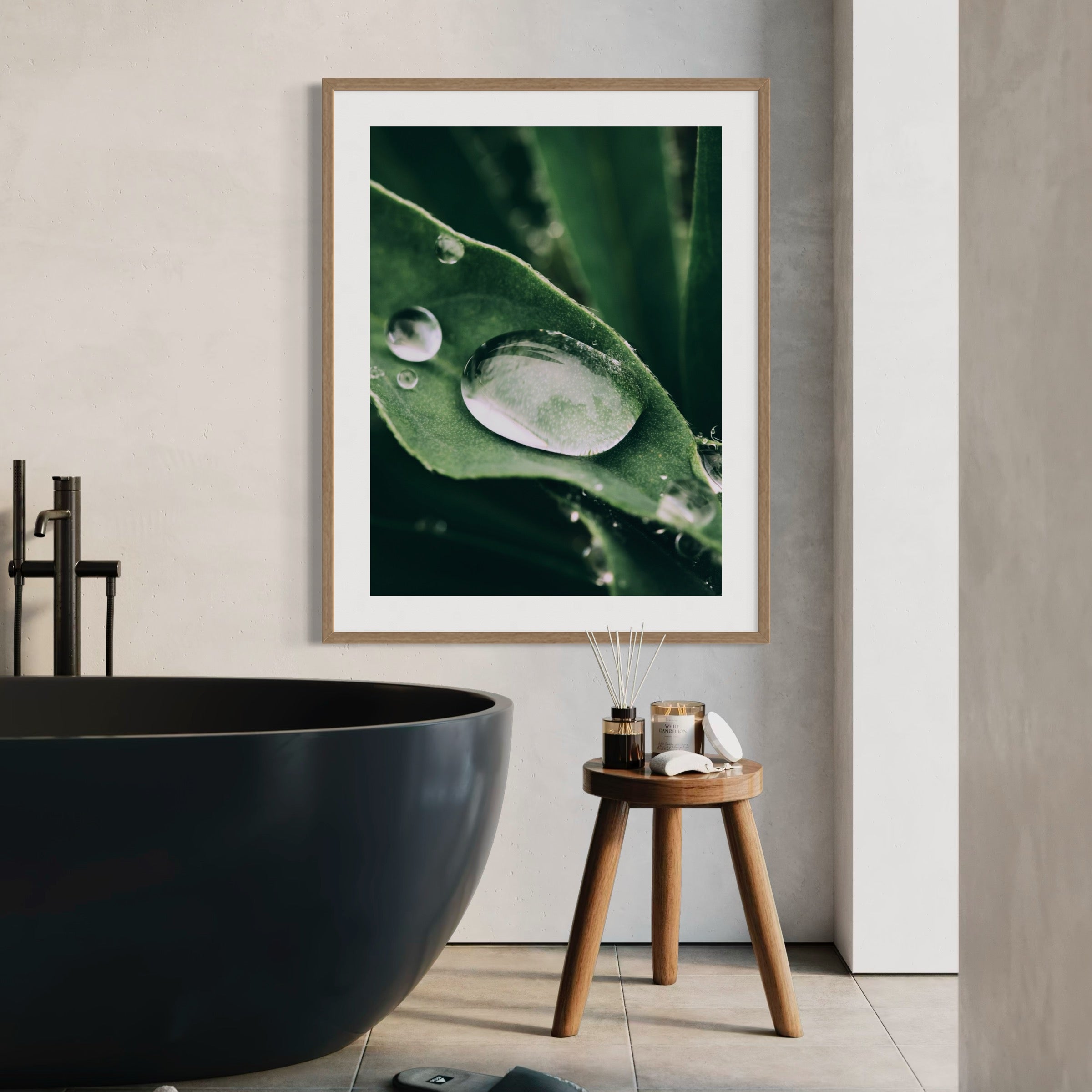 Water Droplets on Leaf - Moderno Wall Art Wall Art
