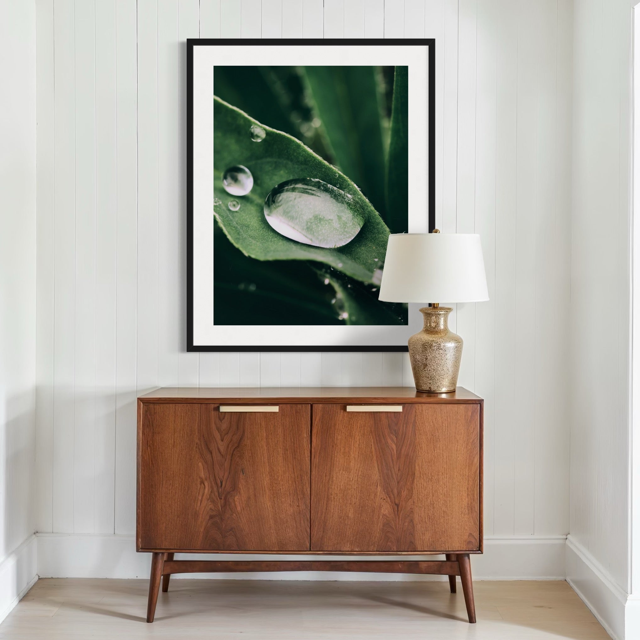 Water Droplets on Leaf - Moderno Wall Art Wall Art