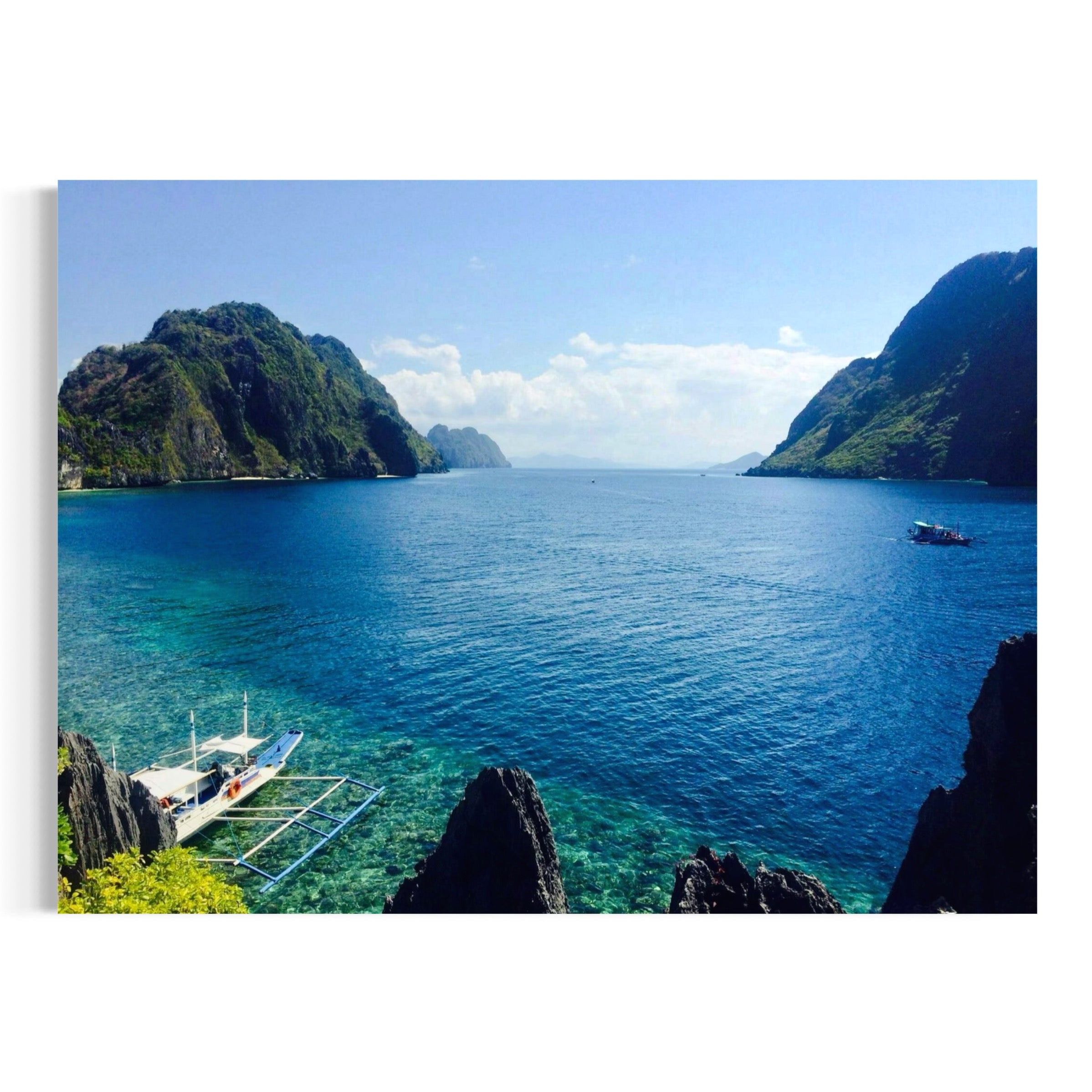 Drift Through Paradise - Moderno Wall Art Wall Art