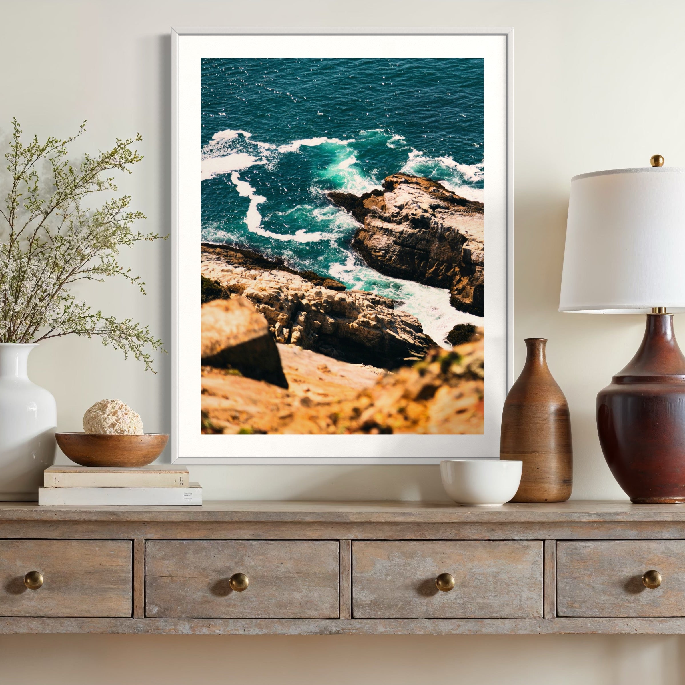 Ocean’s Rugged Edge - Moderno Wall Art Wall Art