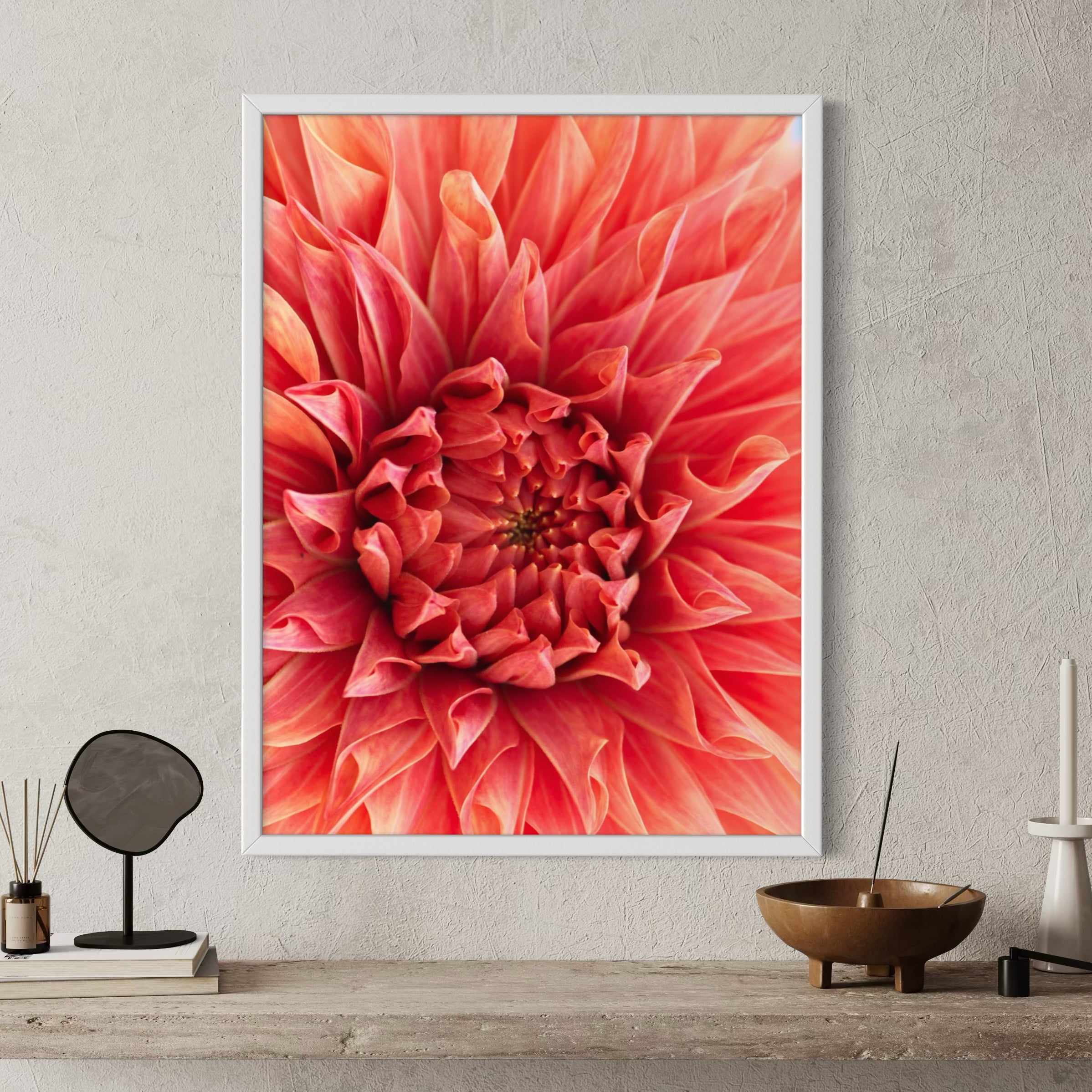 Dahlia in Detail - Moderno Wall Art Wall Art