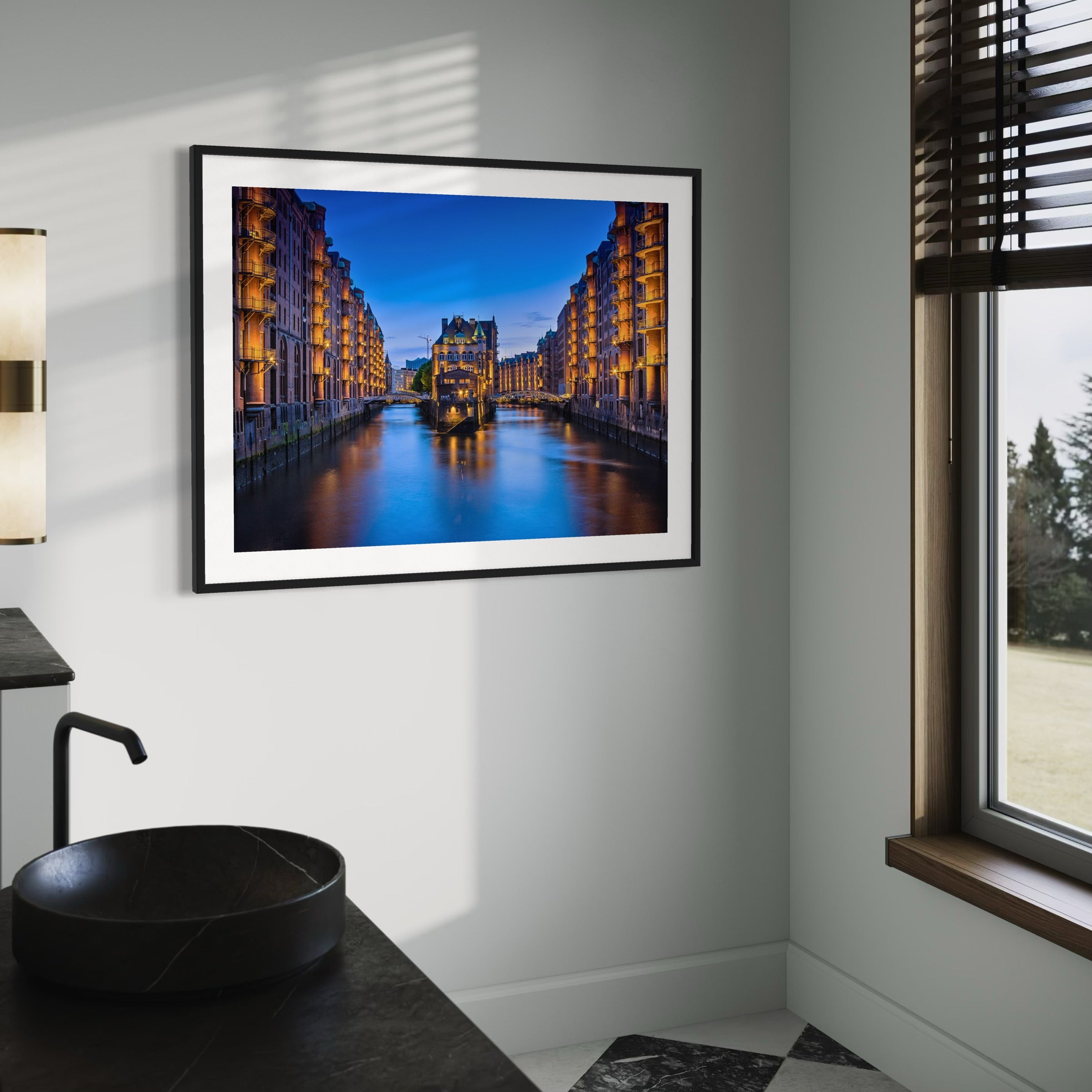 Twilight in HafenCity - Moderno Wall Art Wall Art