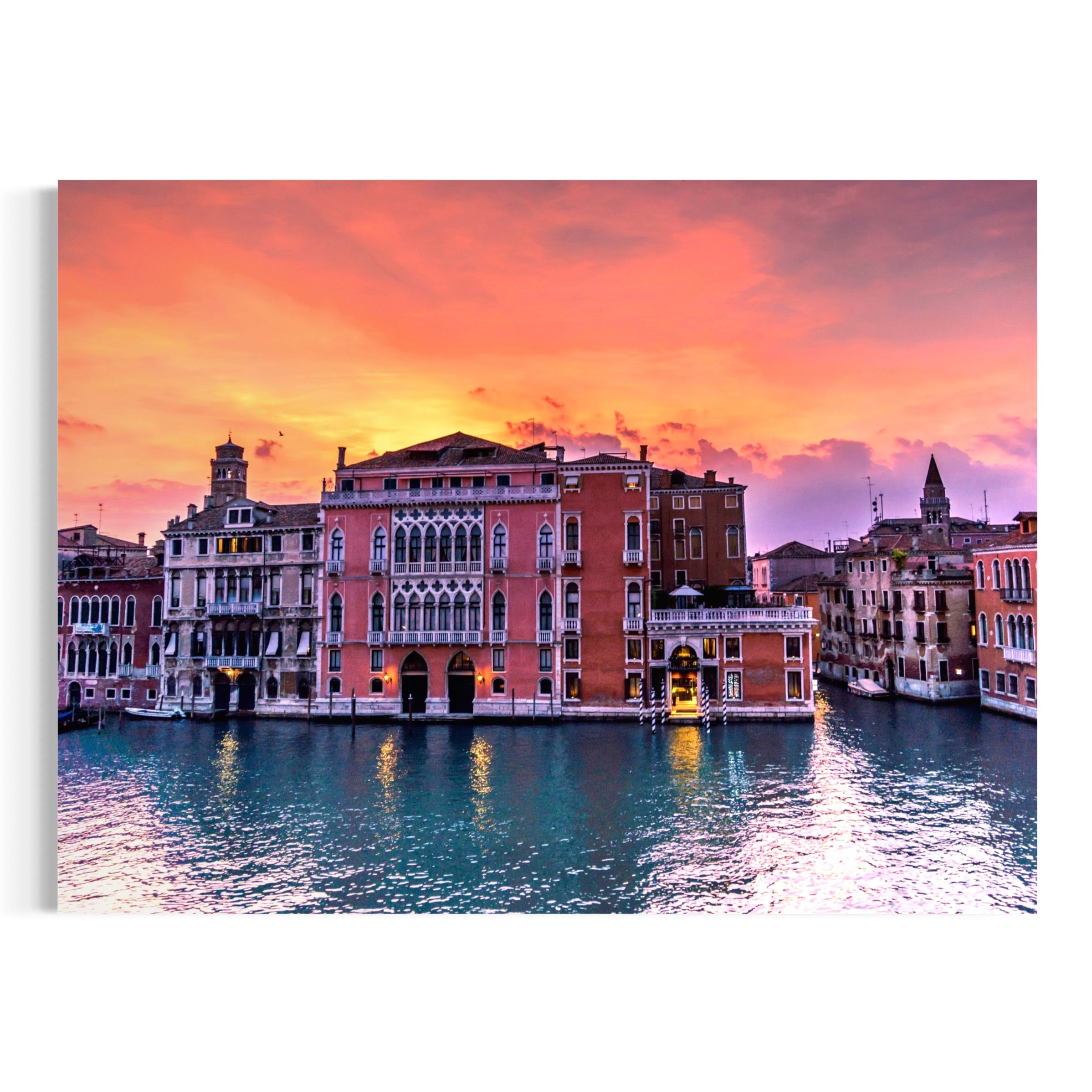 Warm Waters of Venice - Moderno Wall Art Wall Art