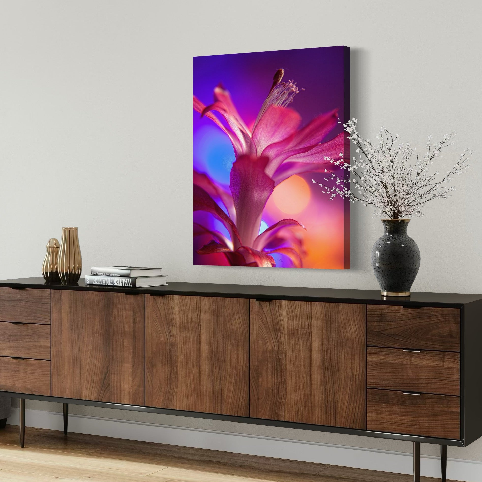 Petal Radiance - Moderno Wall Art