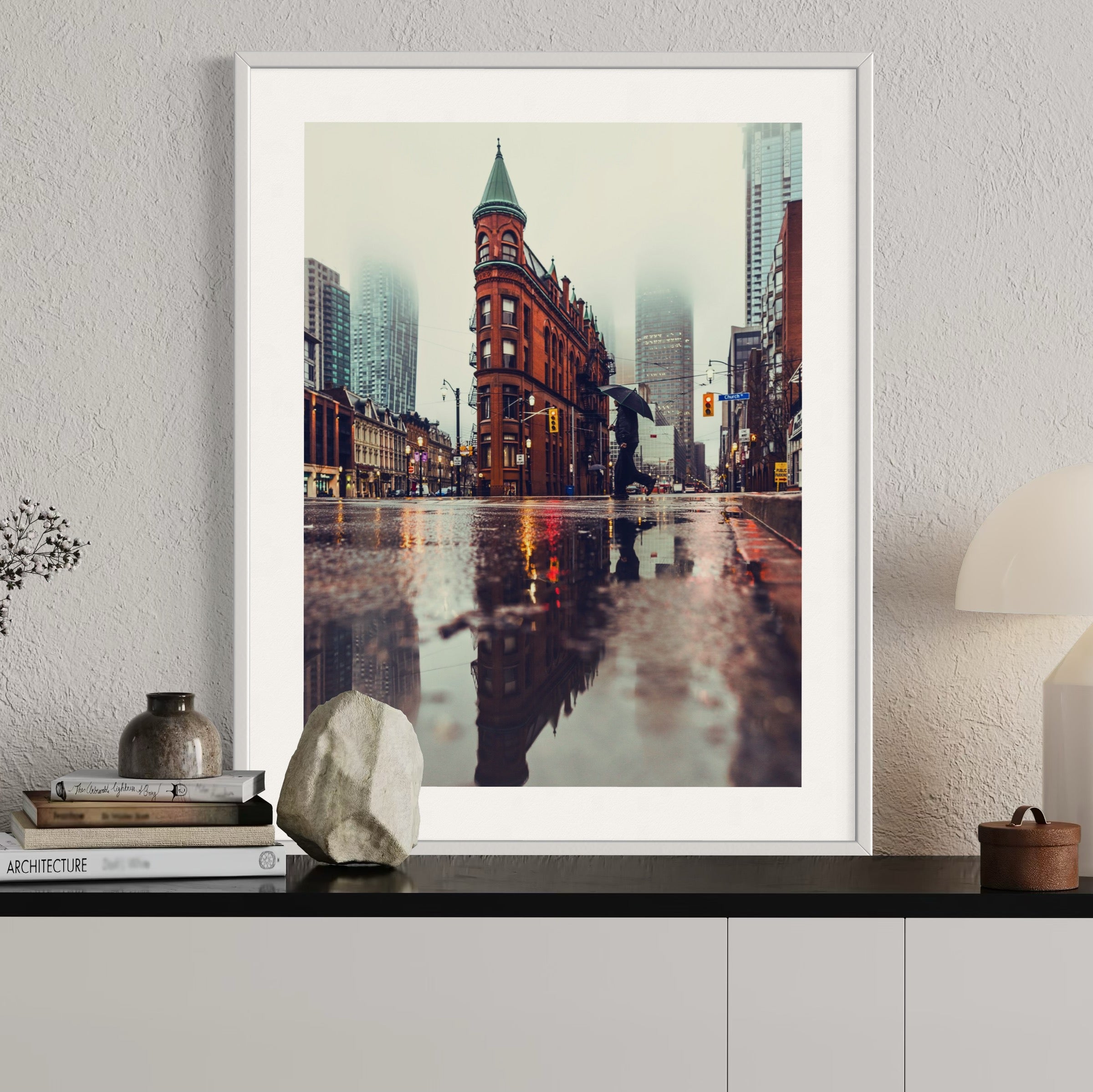 Flatiron in the Rain - Moderno Wall Art Wall Art