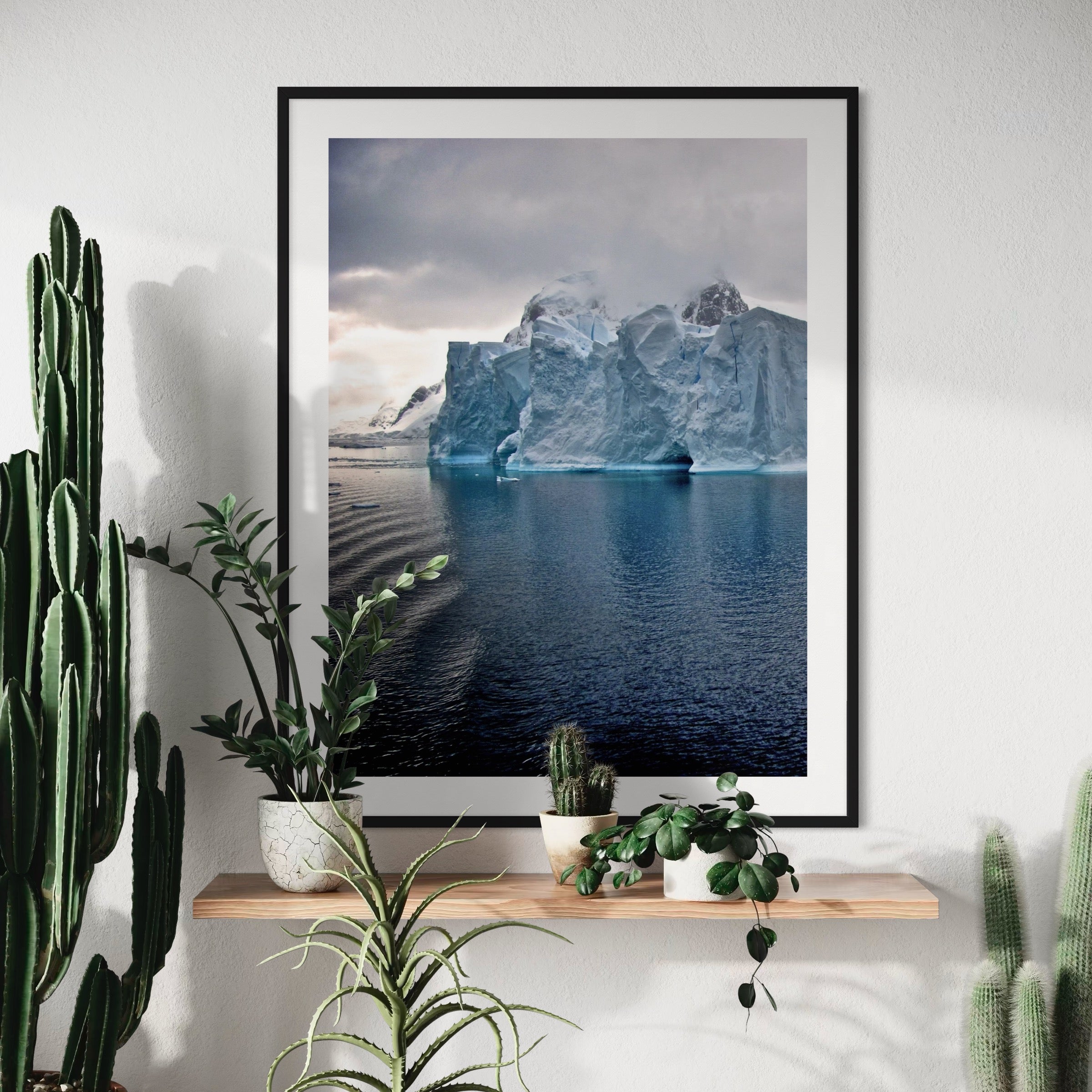Antarctic Iceberg - Moderno Wall Art Wall Art