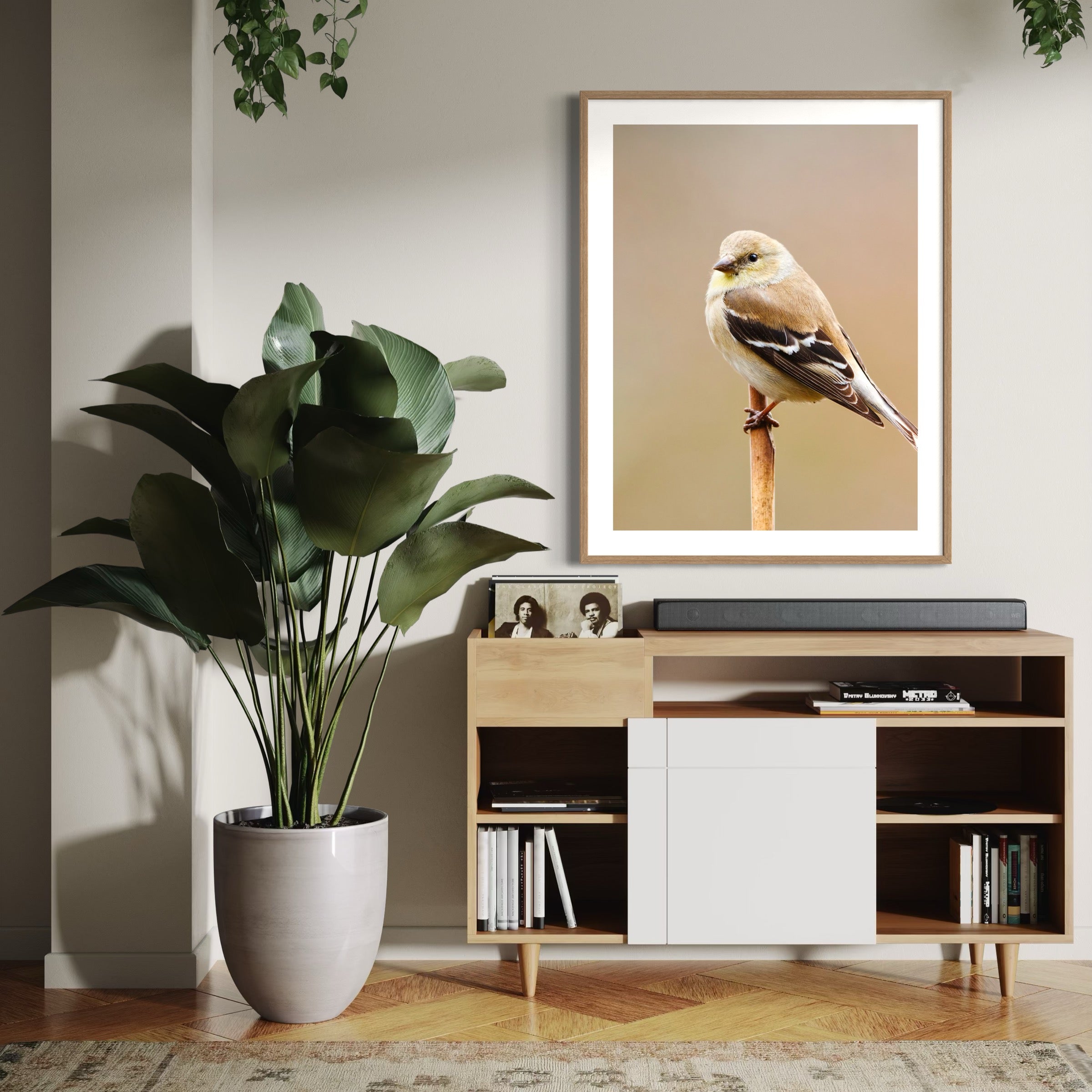 Poised in Stillness - Moderno Wall Art Wall Art