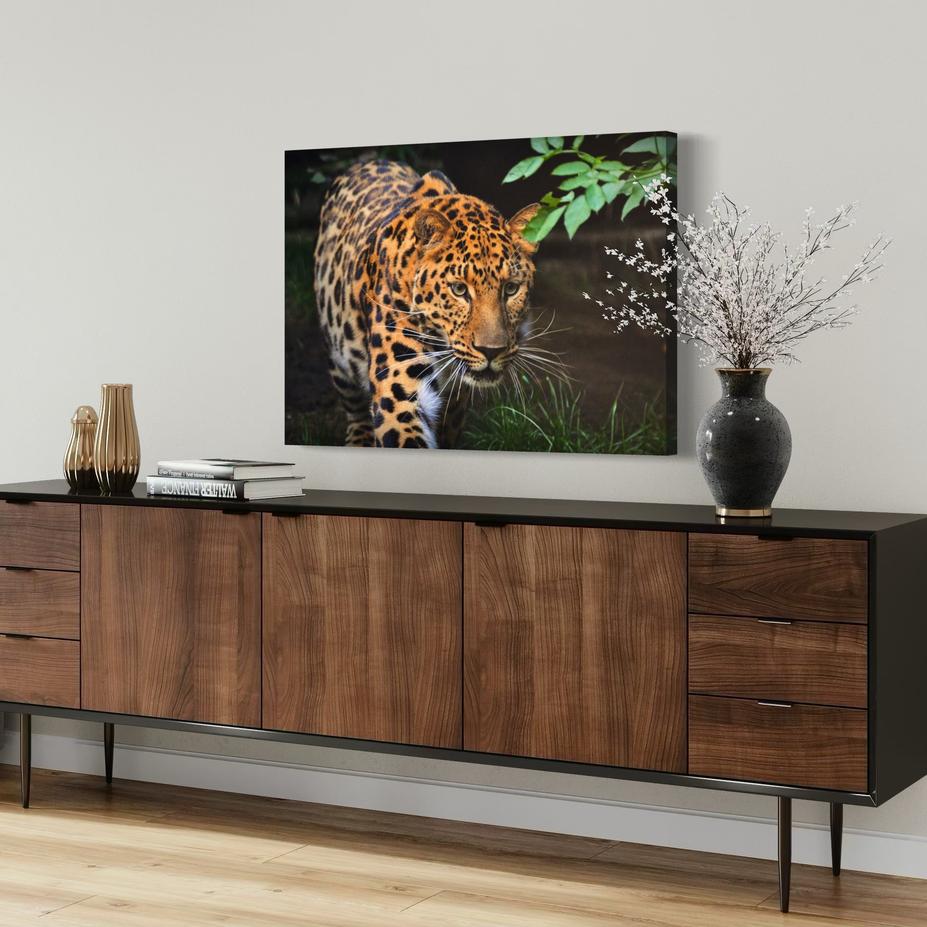 Predator’s Focus - Moderno Wall Art Wall Art