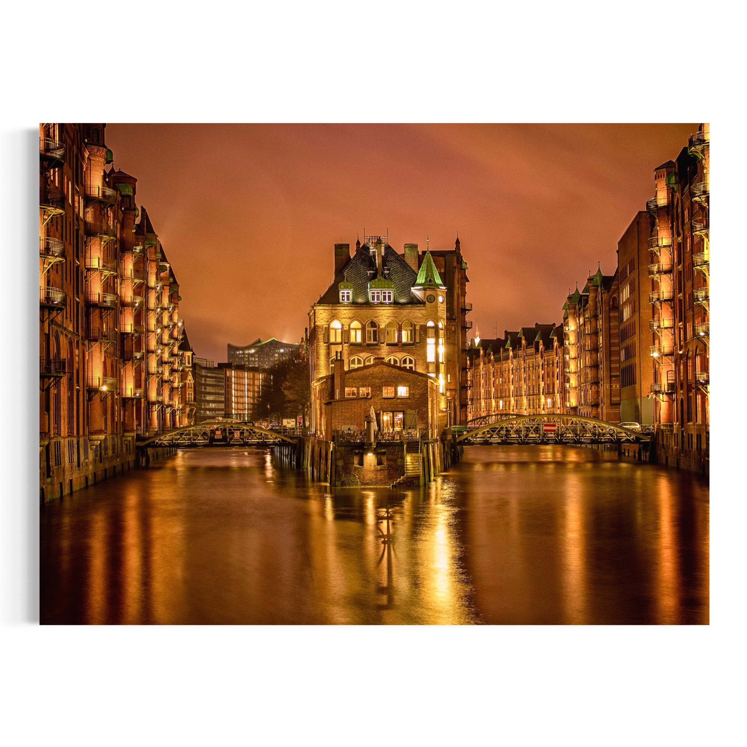 Golden Speicherstadt - Moderno Wall Art Wall Art