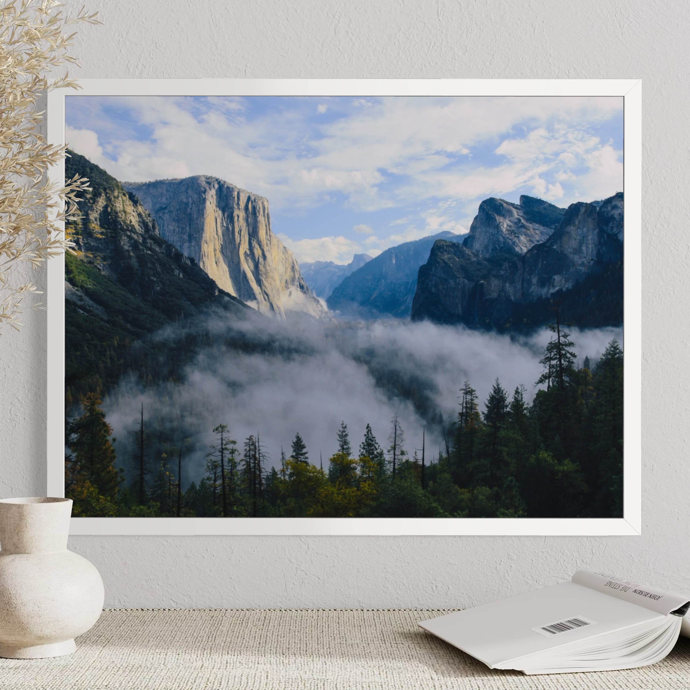 Valle brumoso de Yosemite