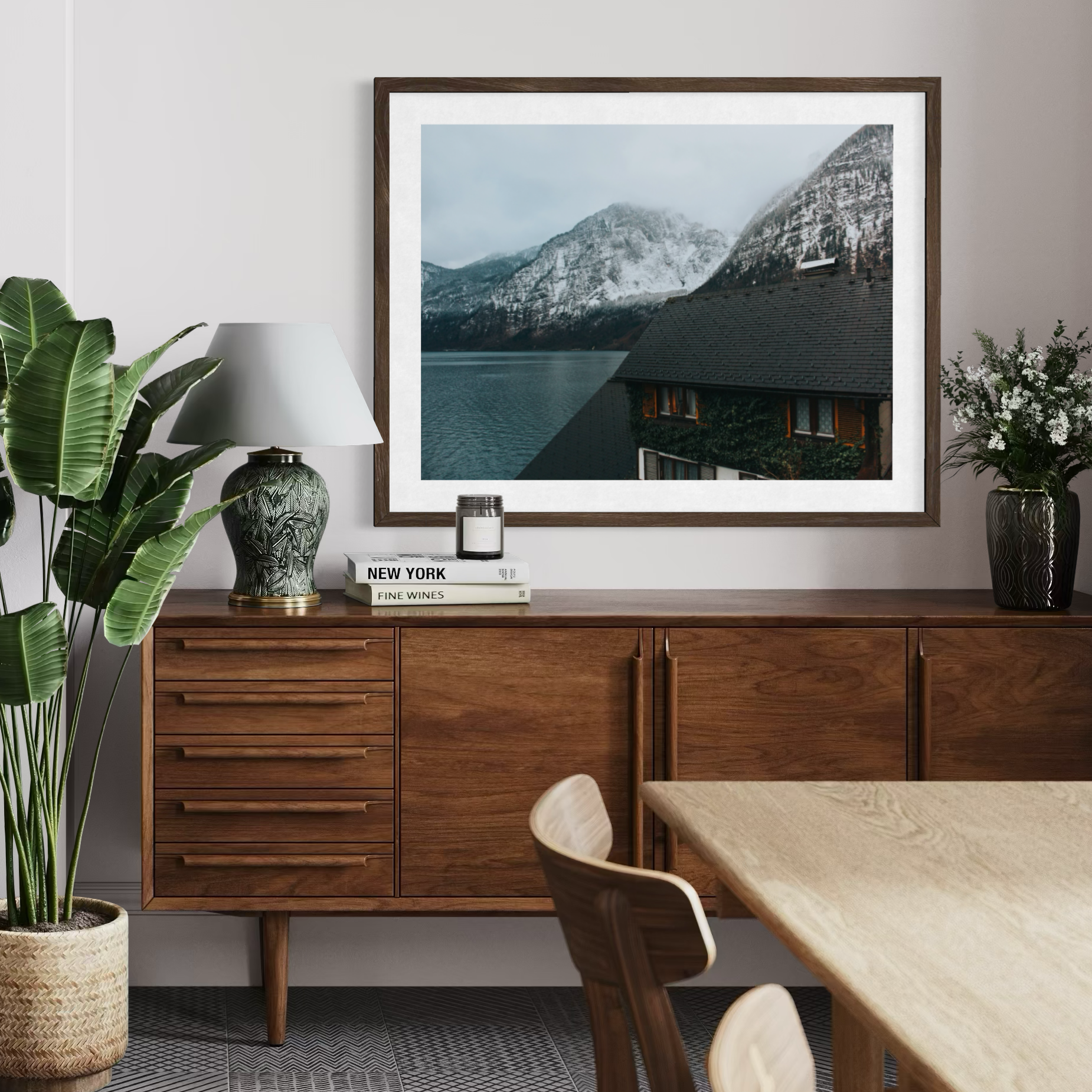 Casa junto al lago de invierno