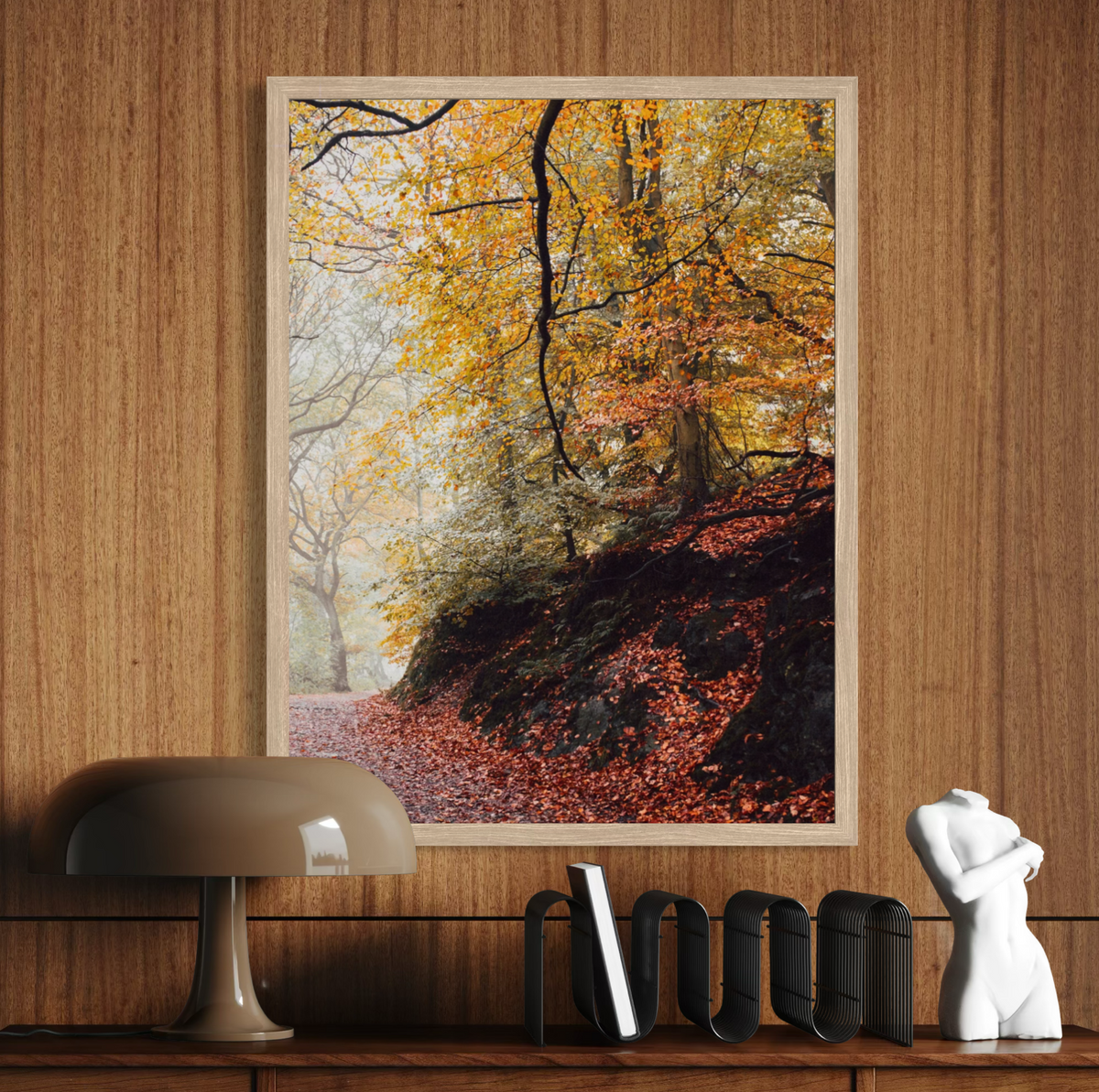 Le chemin coloré de l'automne
